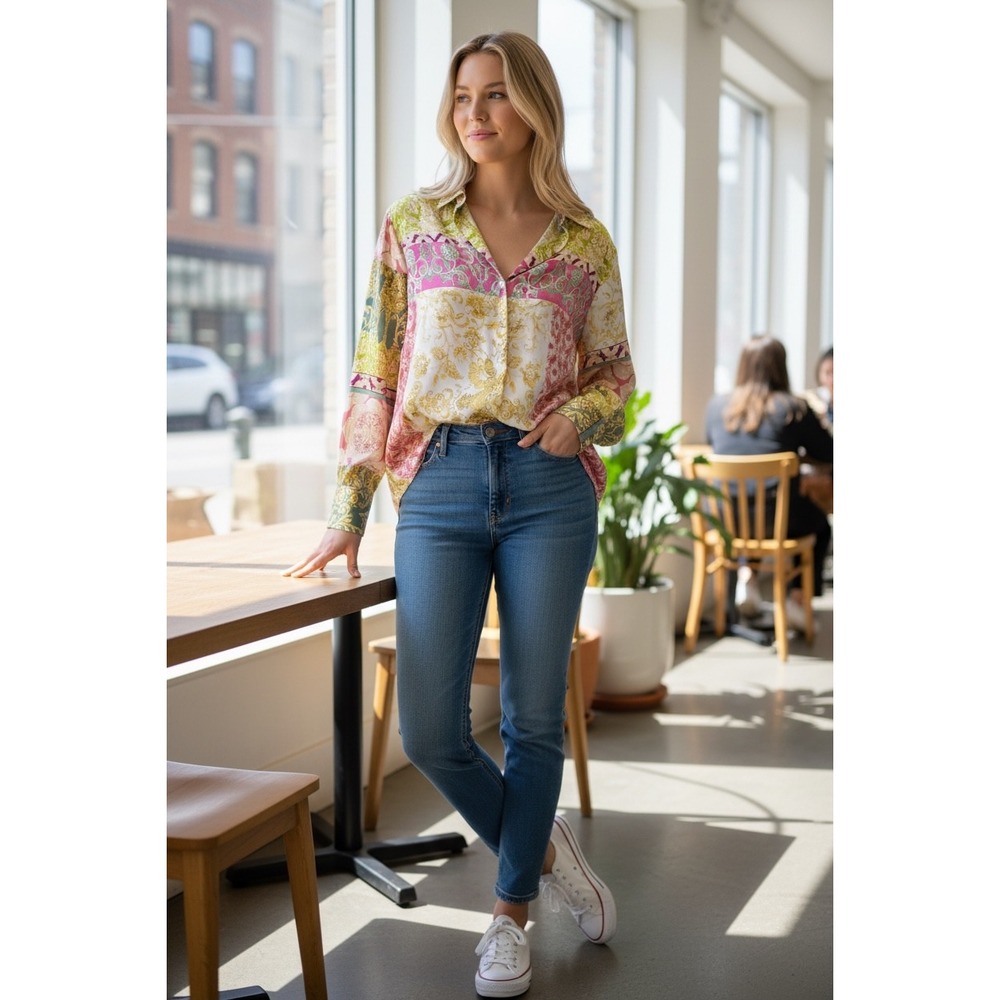Cupcakes and Cashmere Patchwork Print Button Down Blouse Collar Silky Sz S
